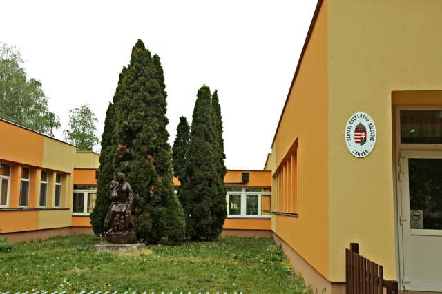 Sárvári Cseperedő Bölcsőde