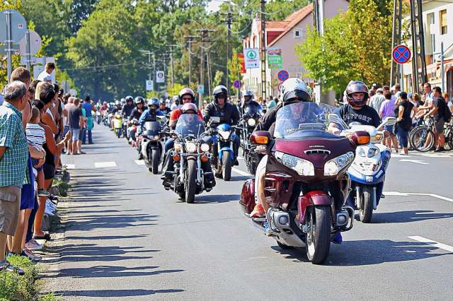 Vármeeting Nemzetközi Motorostalálkozó